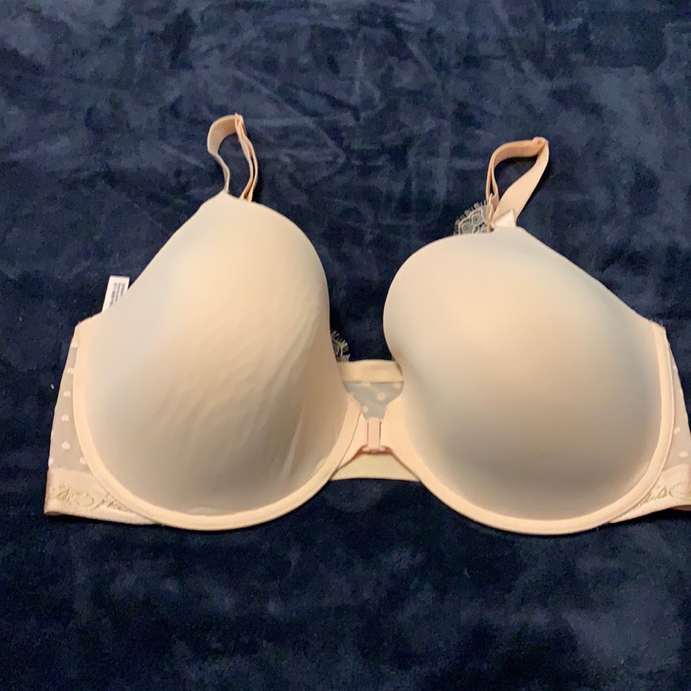 Victoria Secret bra front button